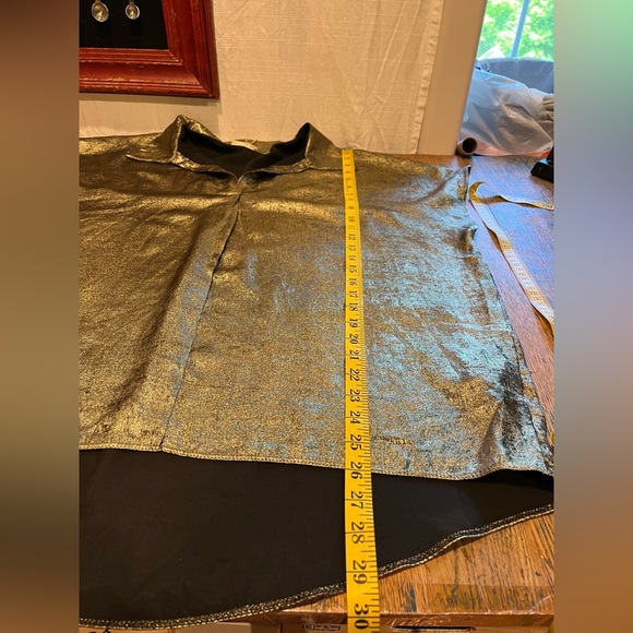 📍💛 HOLLY & JOEY GOLD & BLACK SHIMMER BLOUSE – ONE SIZE (NEW) - Picture 9 of 12